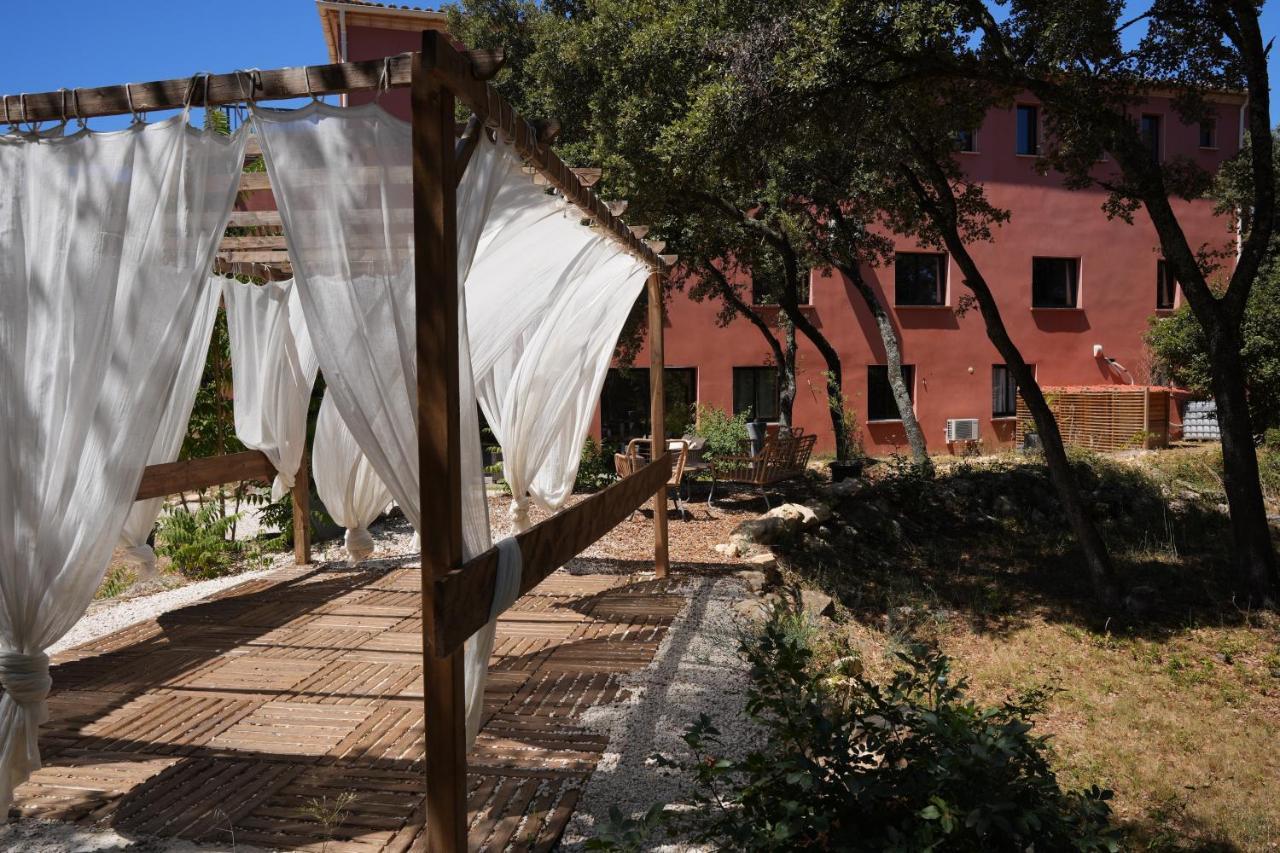 Hotel Restaurant Spa Disini Montpellier Est, The Originals Relais Кастри Екстериор снимка