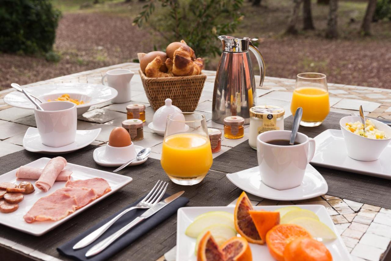 Hotel Restaurant Spa Disini Montpellier Est, The Originals Relais Кастри Екстериор снимка
